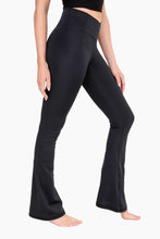 Load image into Gallery viewer, Indy- Crossover Waist Yoga Leggings
