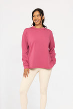 Load image into Gallery viewer, Karina- Elevated Oversized Crew Neck
