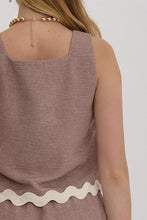 Load image into Gallery viewer, Georgia- Square Neck Cropped Top
